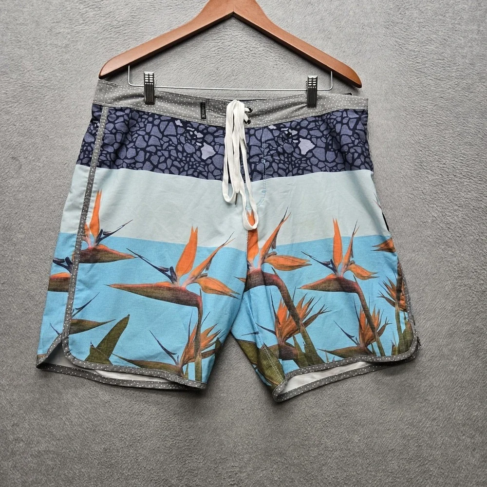 Hurley Men Shorts 34 Blue Swimwear Floral Birds Of Paradise Board